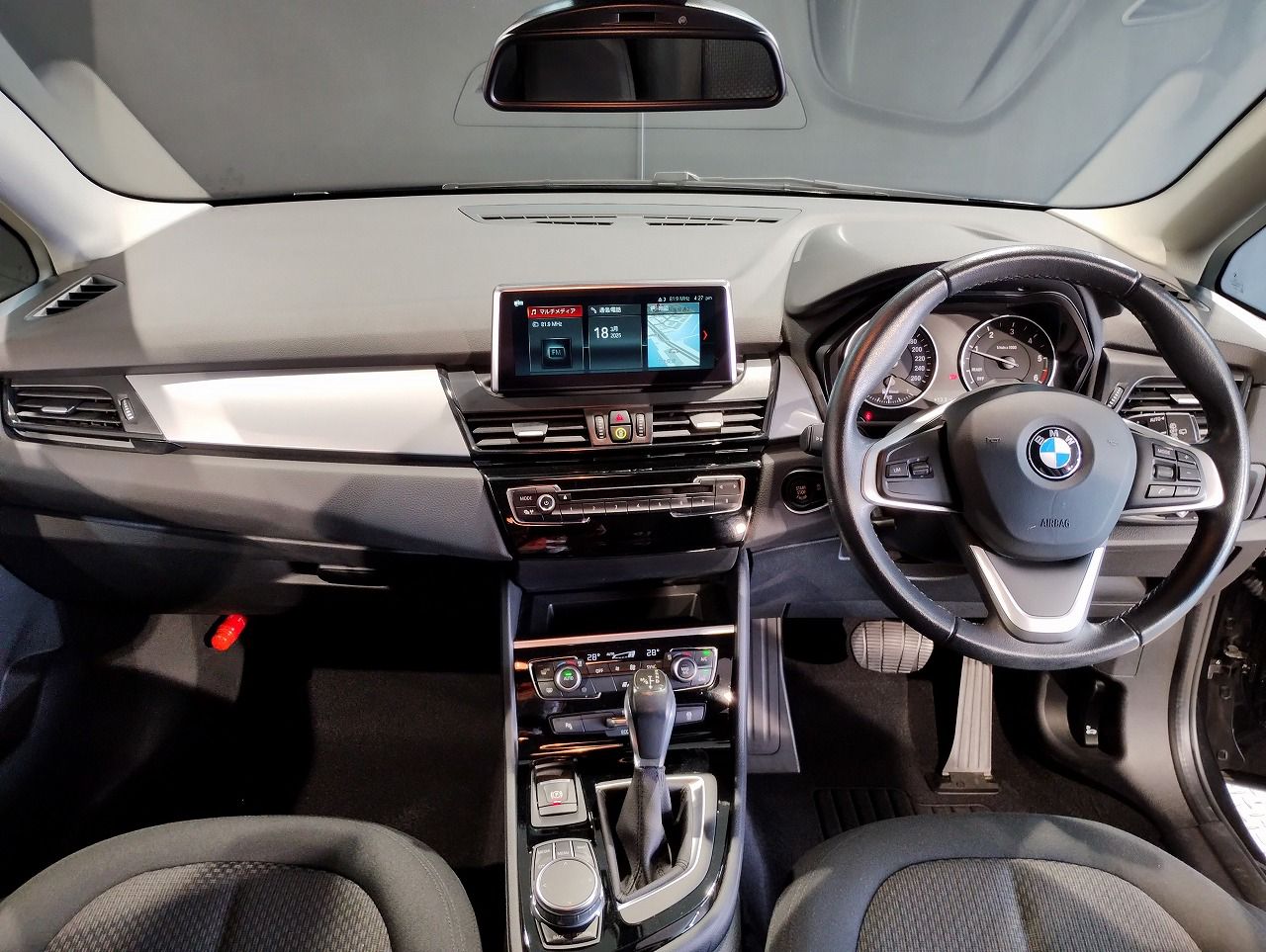 218D ACTIVE TOURER RHD