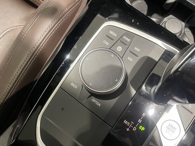 G01 X3 M40d RHD LCI