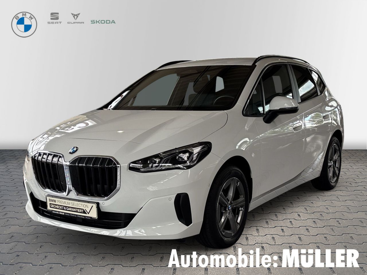 BMW 220