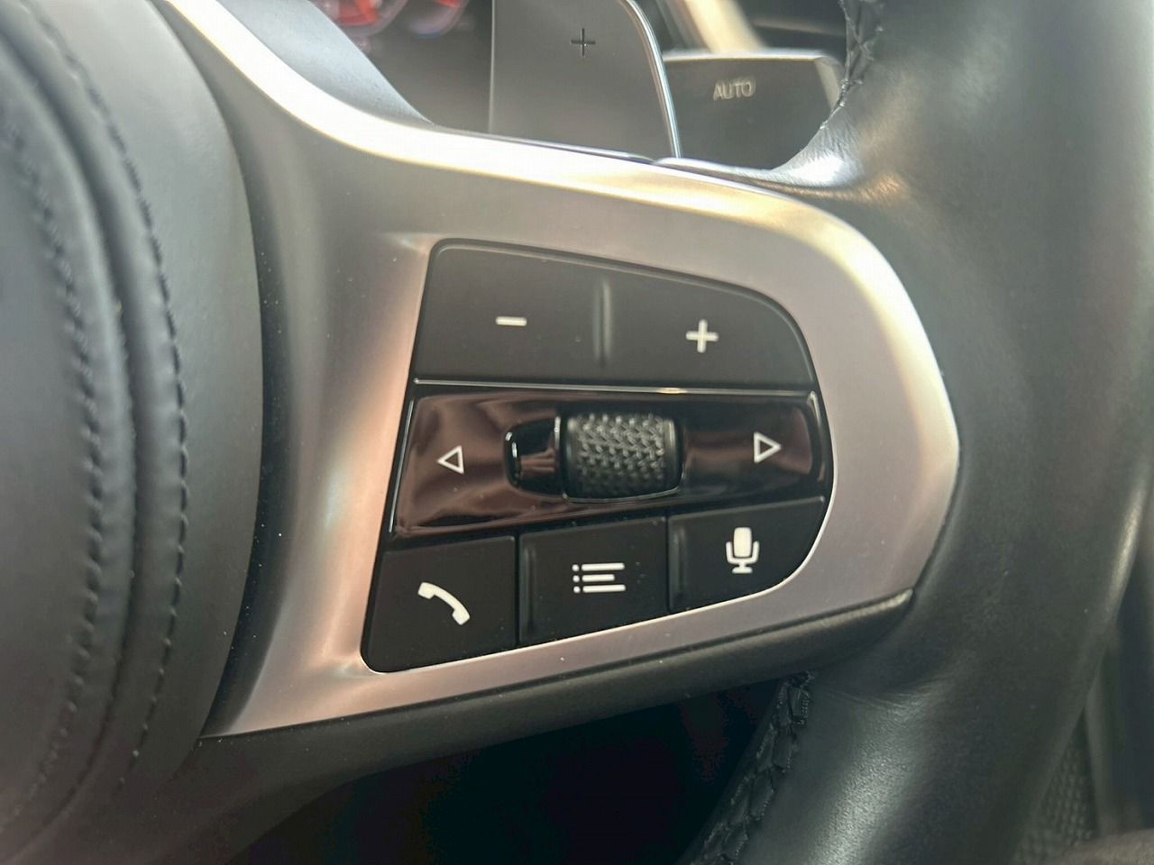 G29 Z4 M40i RHD