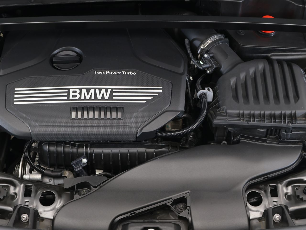 F39 X2 sDrive18i B38 1.5i SAC