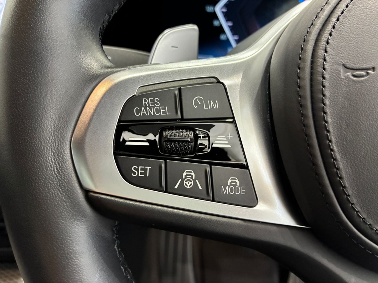 G20 320i Saloon LCI RHD MX