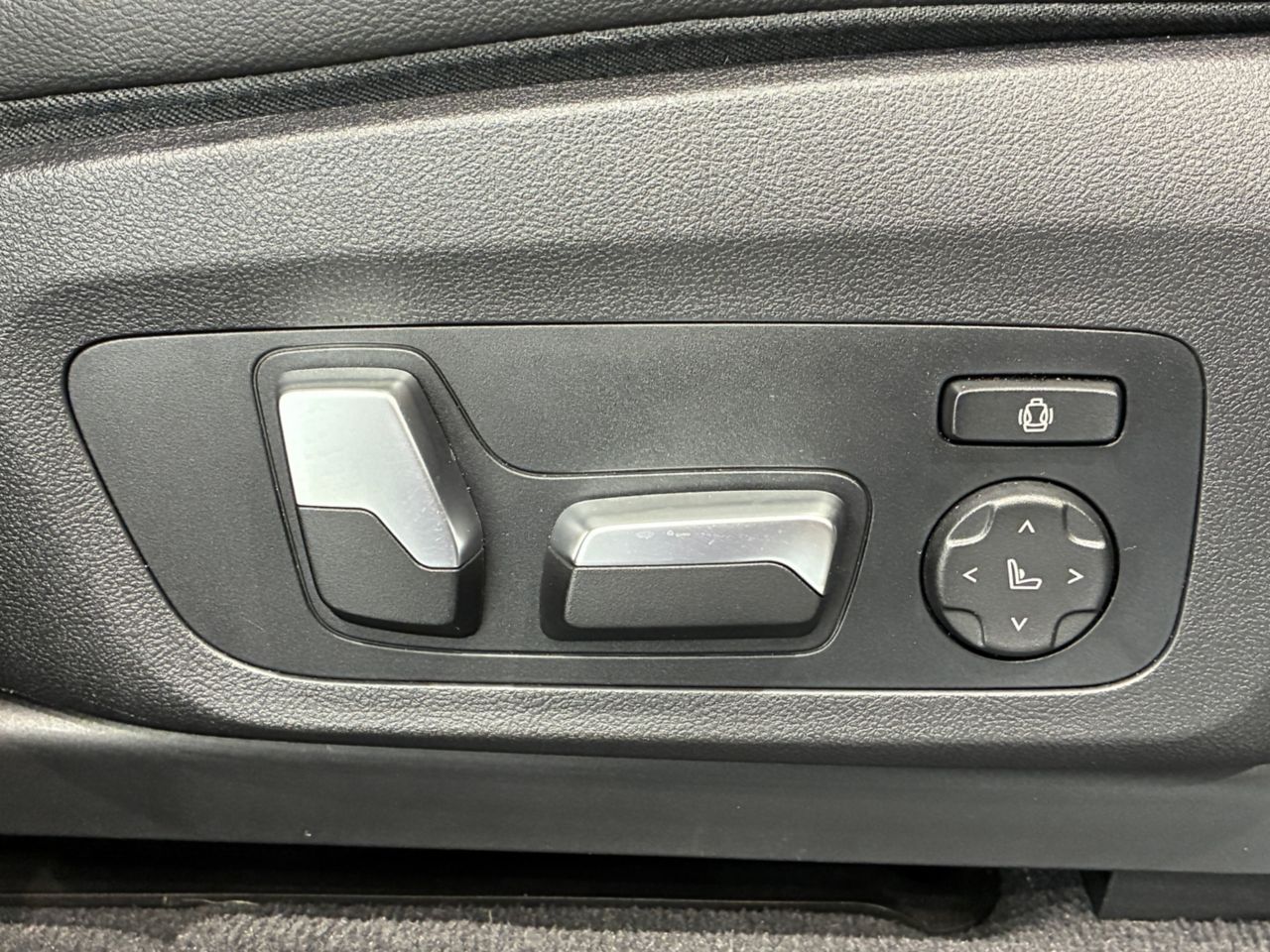 G01 X3 xDrive20d RHD ZA LCI