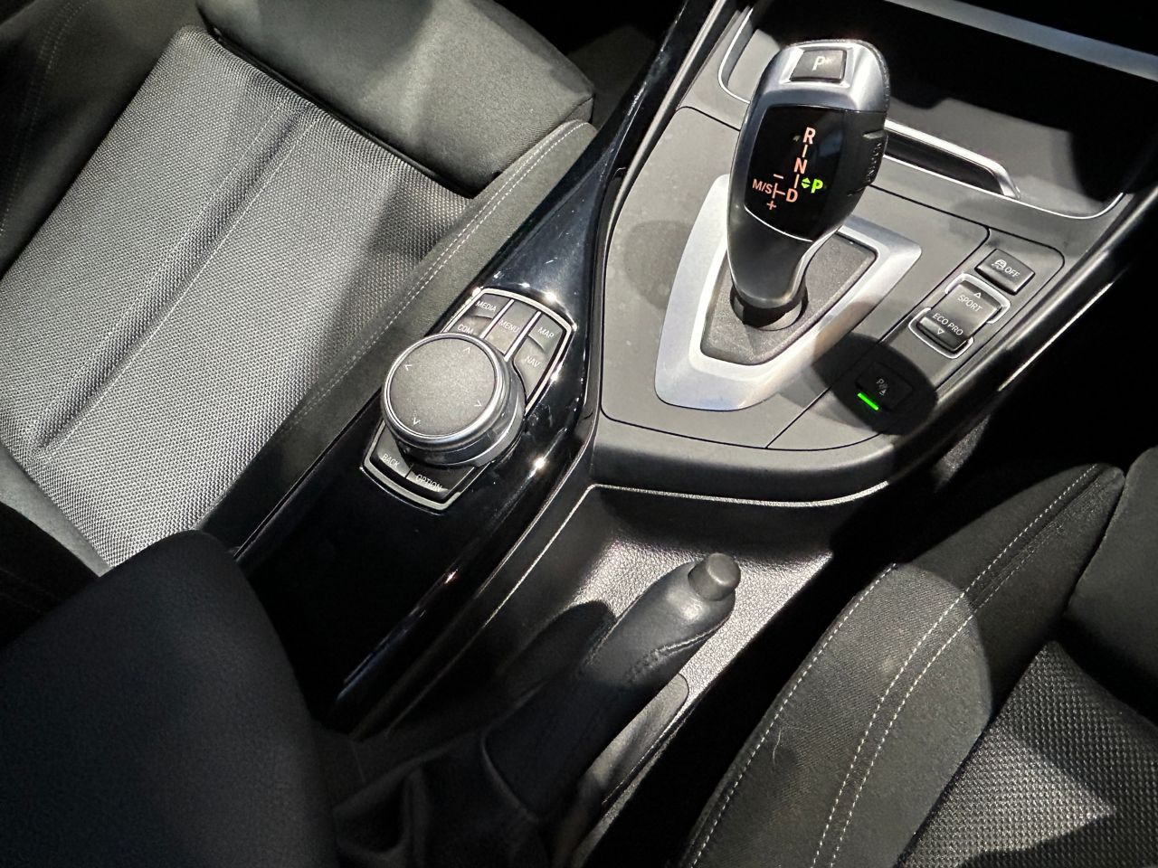 118 5DOOR RHD
