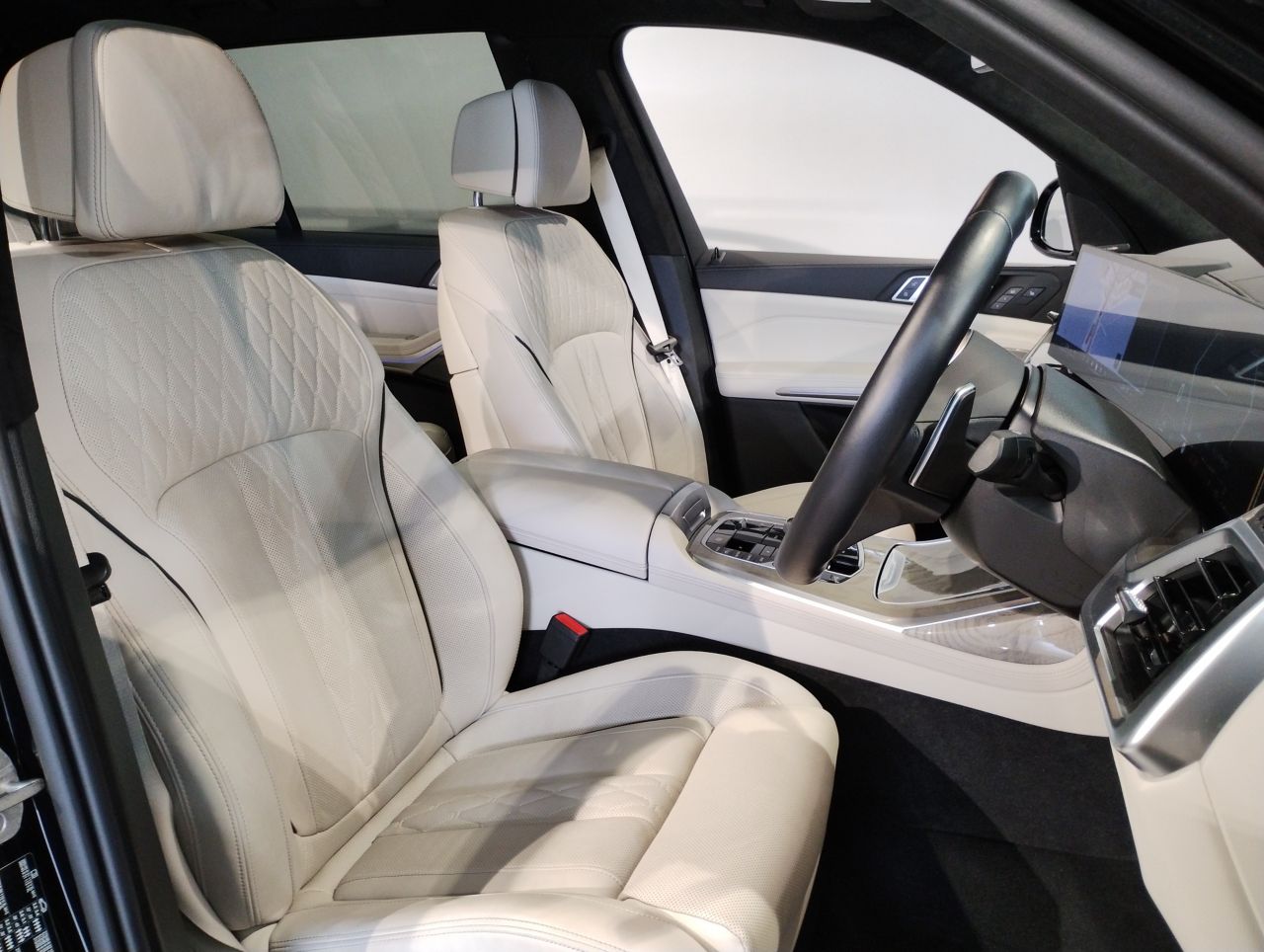 X7 xDrive40d RHD US