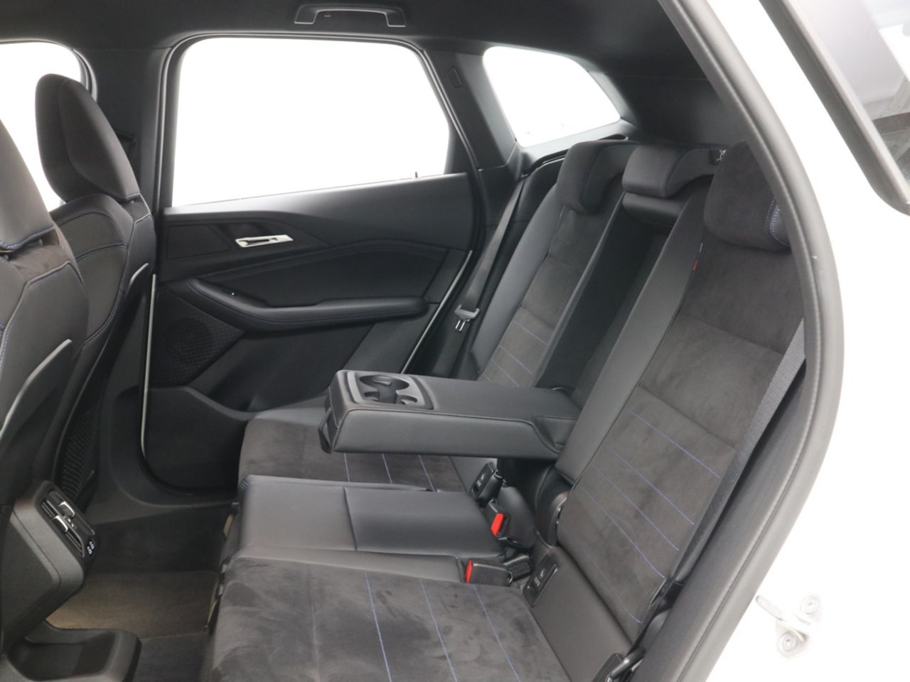 U06 218d Active Tourer B47 2.0d