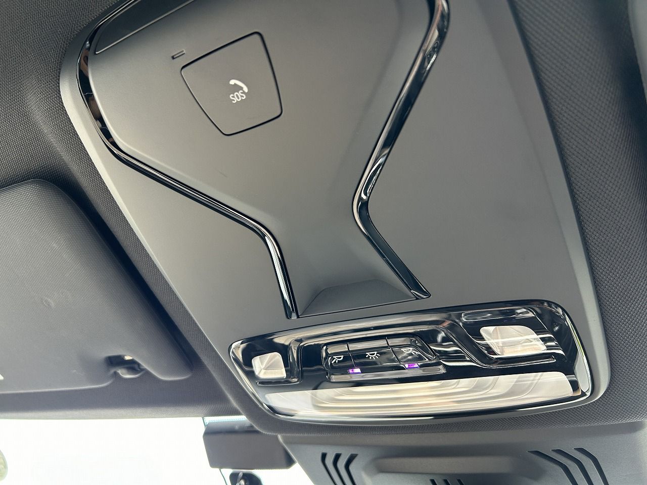 G20 320i Saloon RHD TU