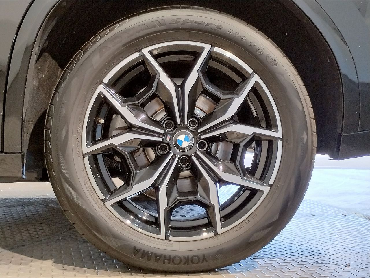 X4 xDrive20d RHD
