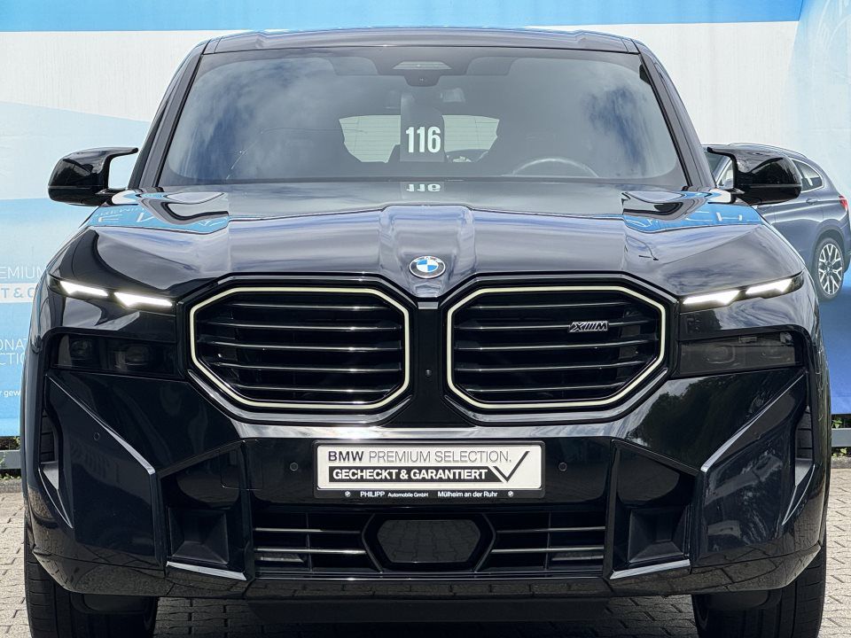 BMW XM