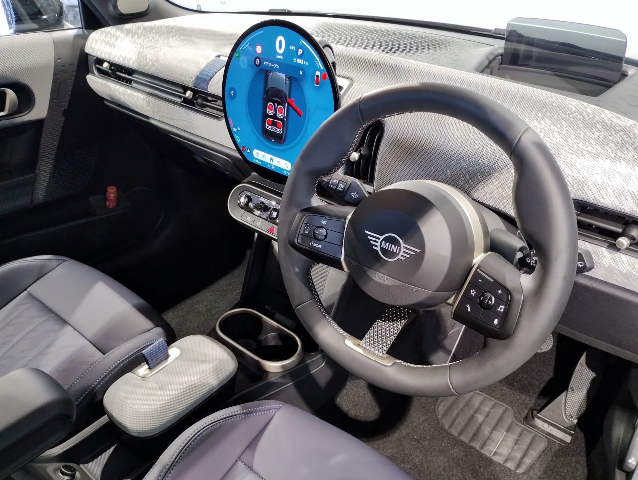 F66 MINI Cooper C 3Dr