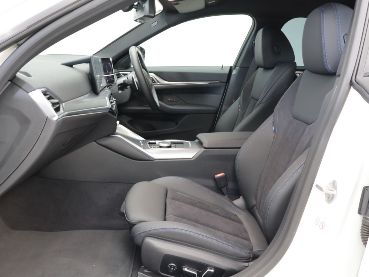 G26 420d xDrive Gran Coupe RHD