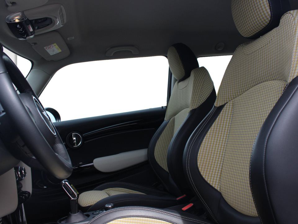 MINI Cooper SE