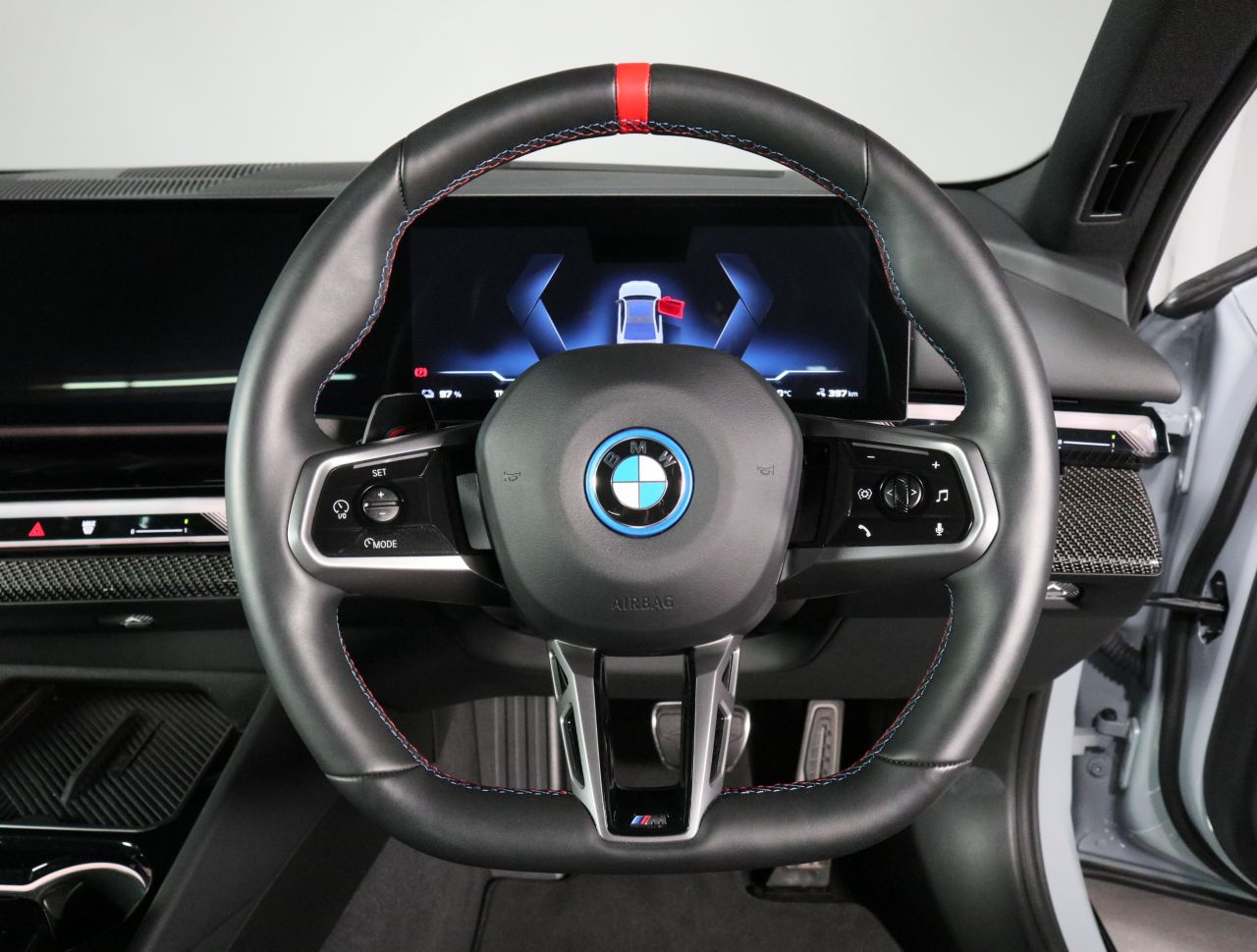 BMW i5 M60 xDrive Sedan RHD