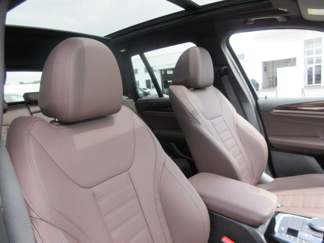 G01 X3 xDrive20d RHD ZA LCI