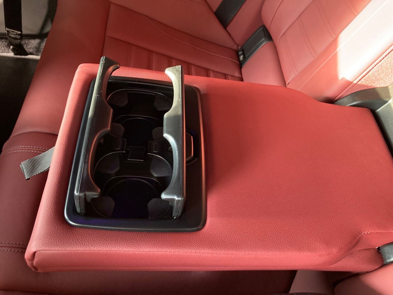 G42 220i Coupe