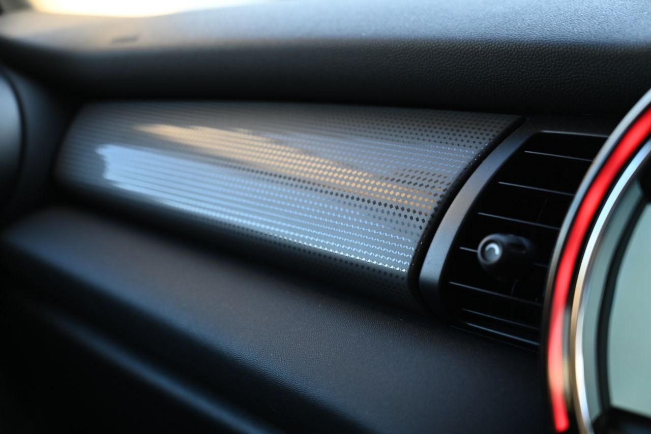 F55 COOPER D (AT)