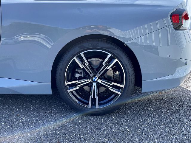 G42 220i Coupe