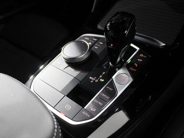 X4 xDrive20d RHD