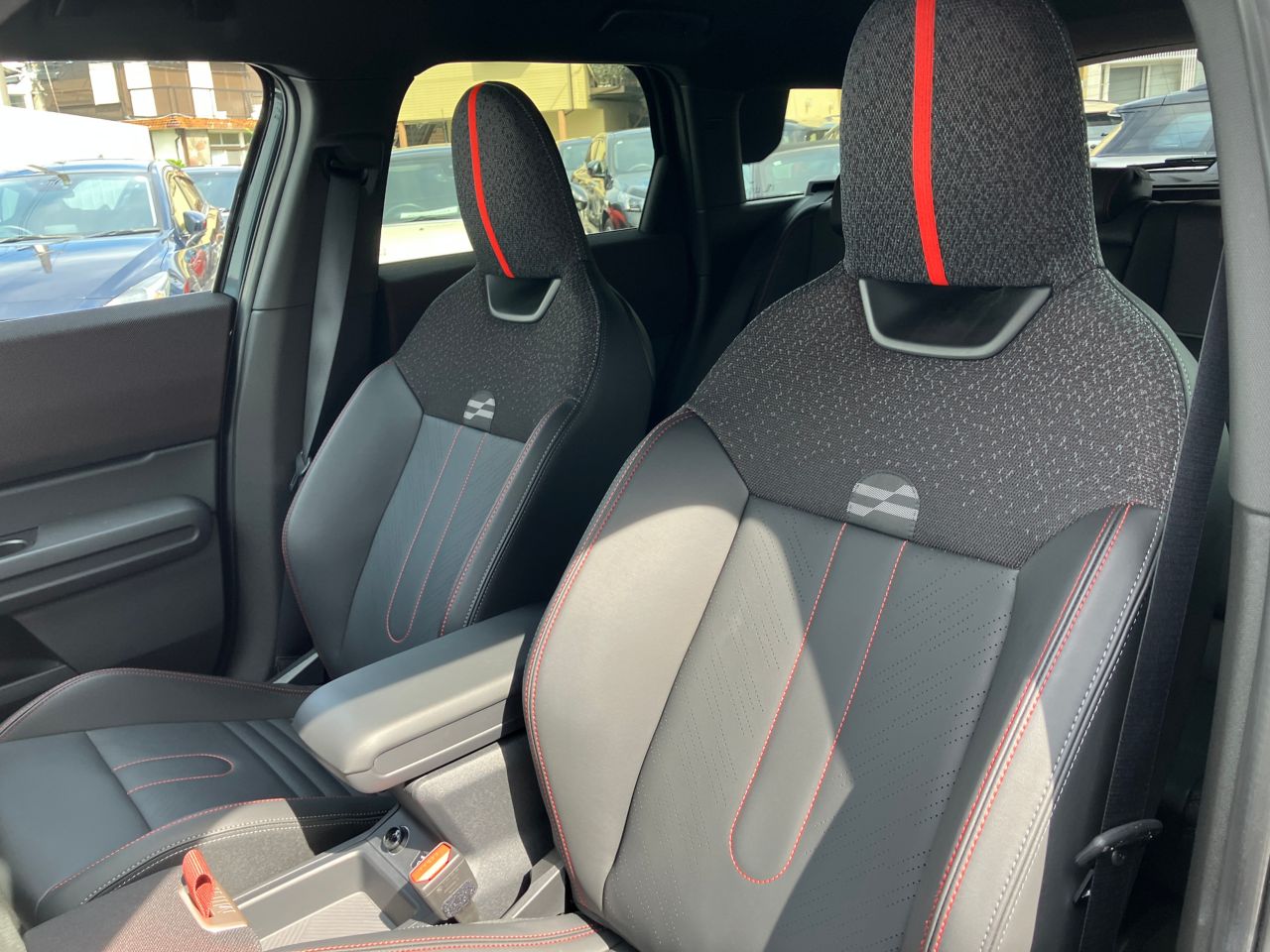 U25 MINI John Cooper Works Countryman ALL4