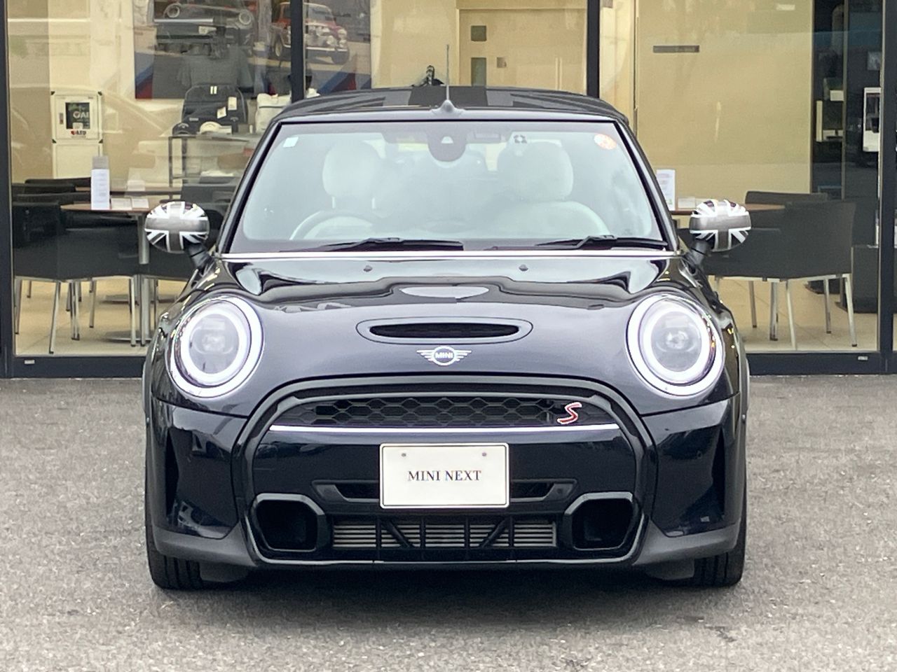 MINI Cooper S Convertible RHD