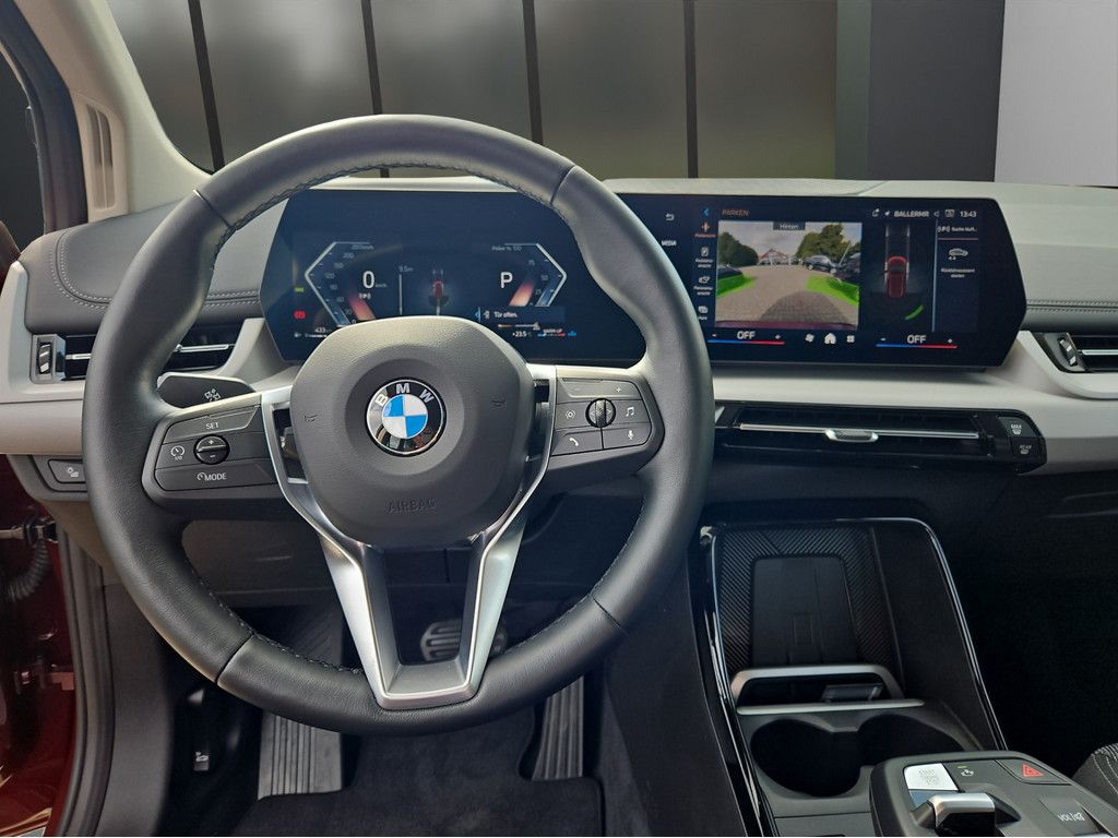 BMW 216