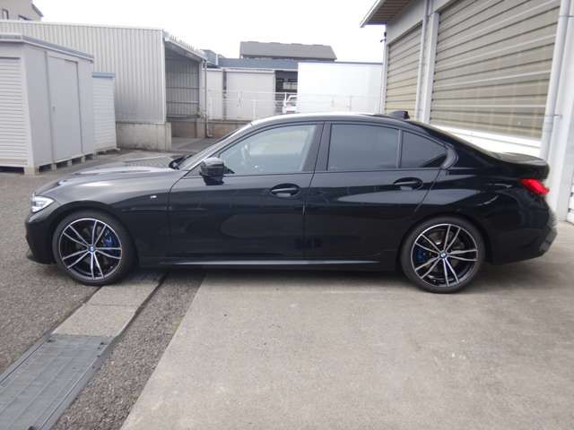 330i Berline RHD
