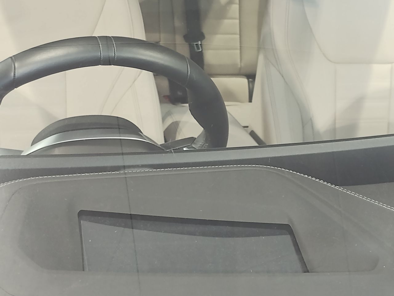 320d xDrive Berline RHD