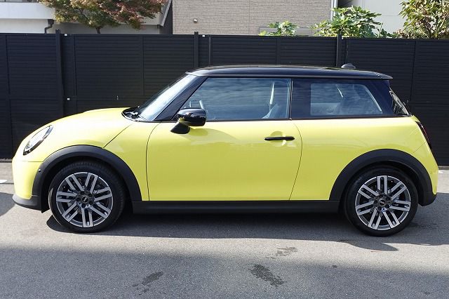 F66 MINI Cooper C 3Dr