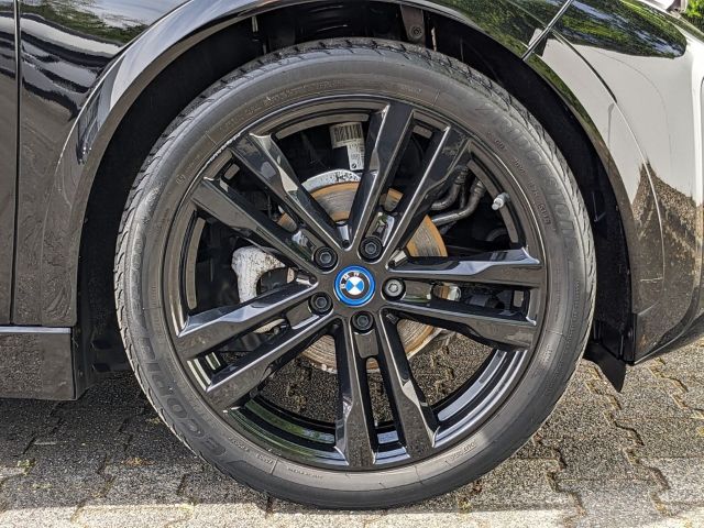 BMW i3s