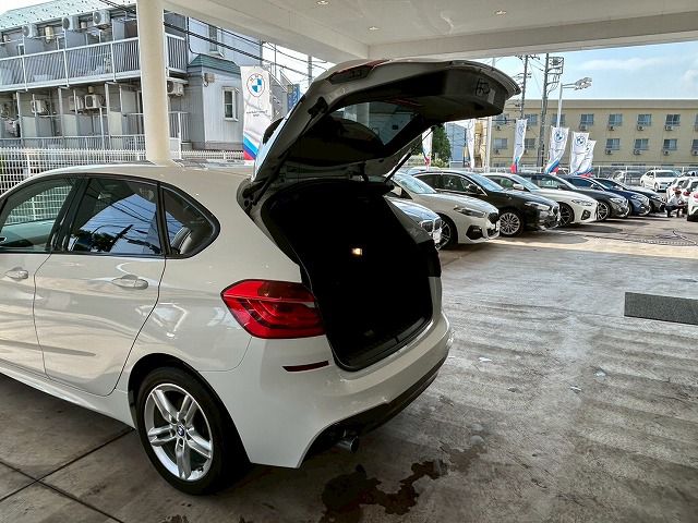 218D ACTIVE TOURER RHD