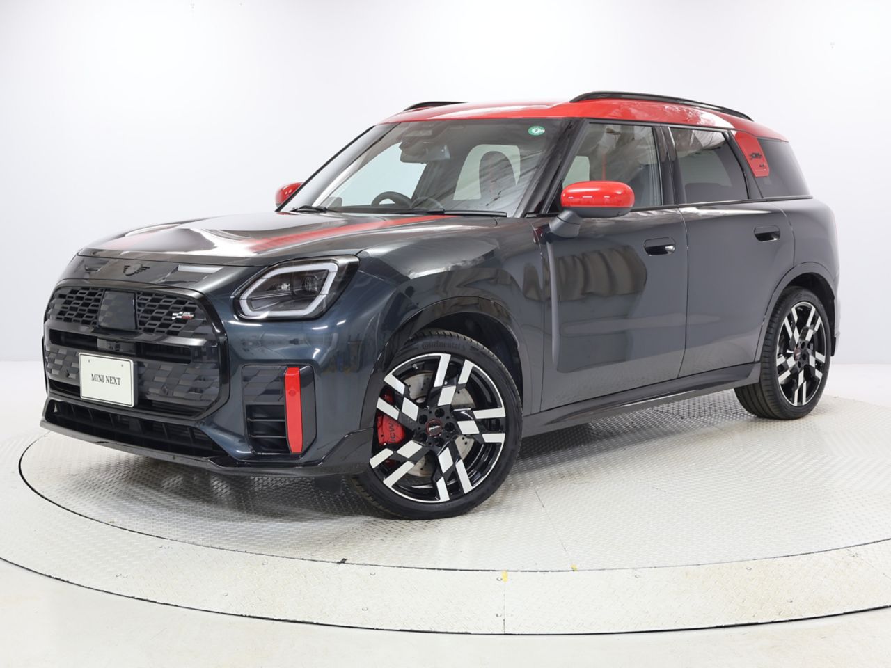 THE NEW MINI JOHN COOPER WORKS COUNTRYMAN ALL4