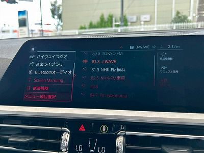 320i Sedan RHD