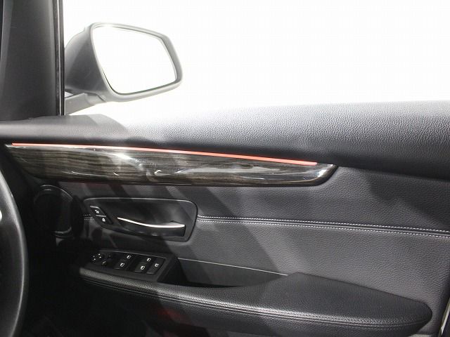 218D GRAN TOURER RHD
