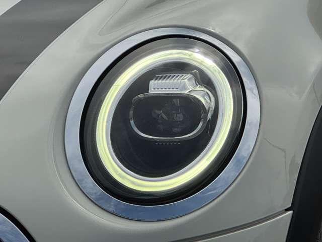 MINI F55 Cooper D 5dr Hatch LCI