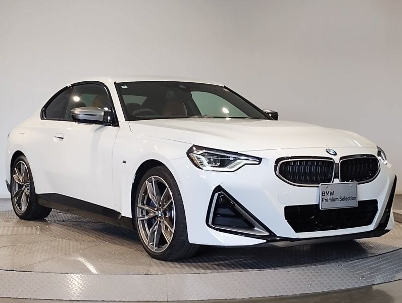 M240i xDrive Coupé RHD