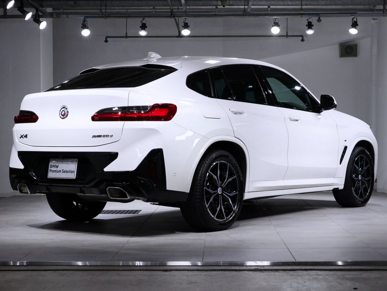 X4 xDrive20d RHD