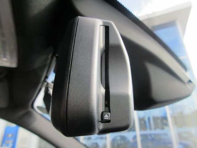 118D 5DOOR RHD