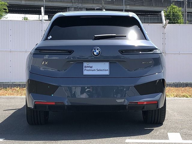 i20 iX xDrive40
