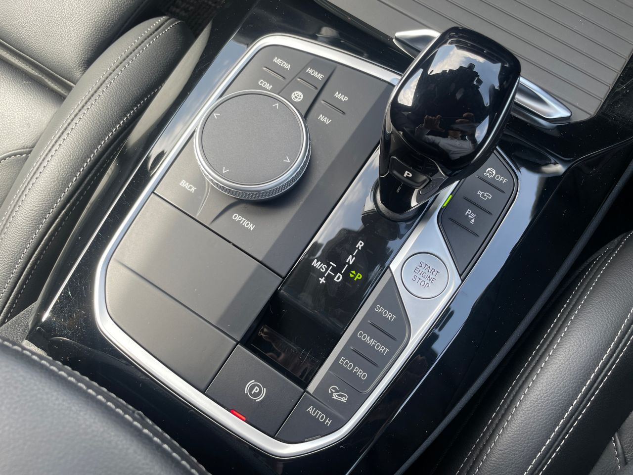 G01 X3 M40d RHD LCI ZA