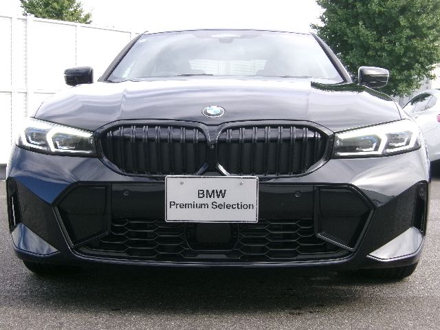 320d xDrive Berline RHD