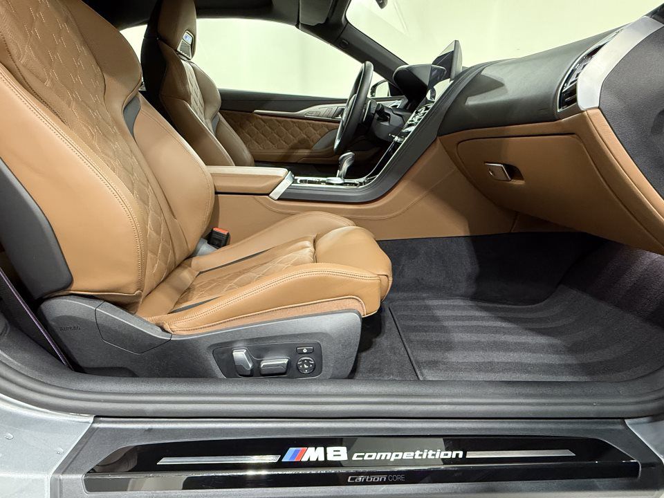 BMW M8