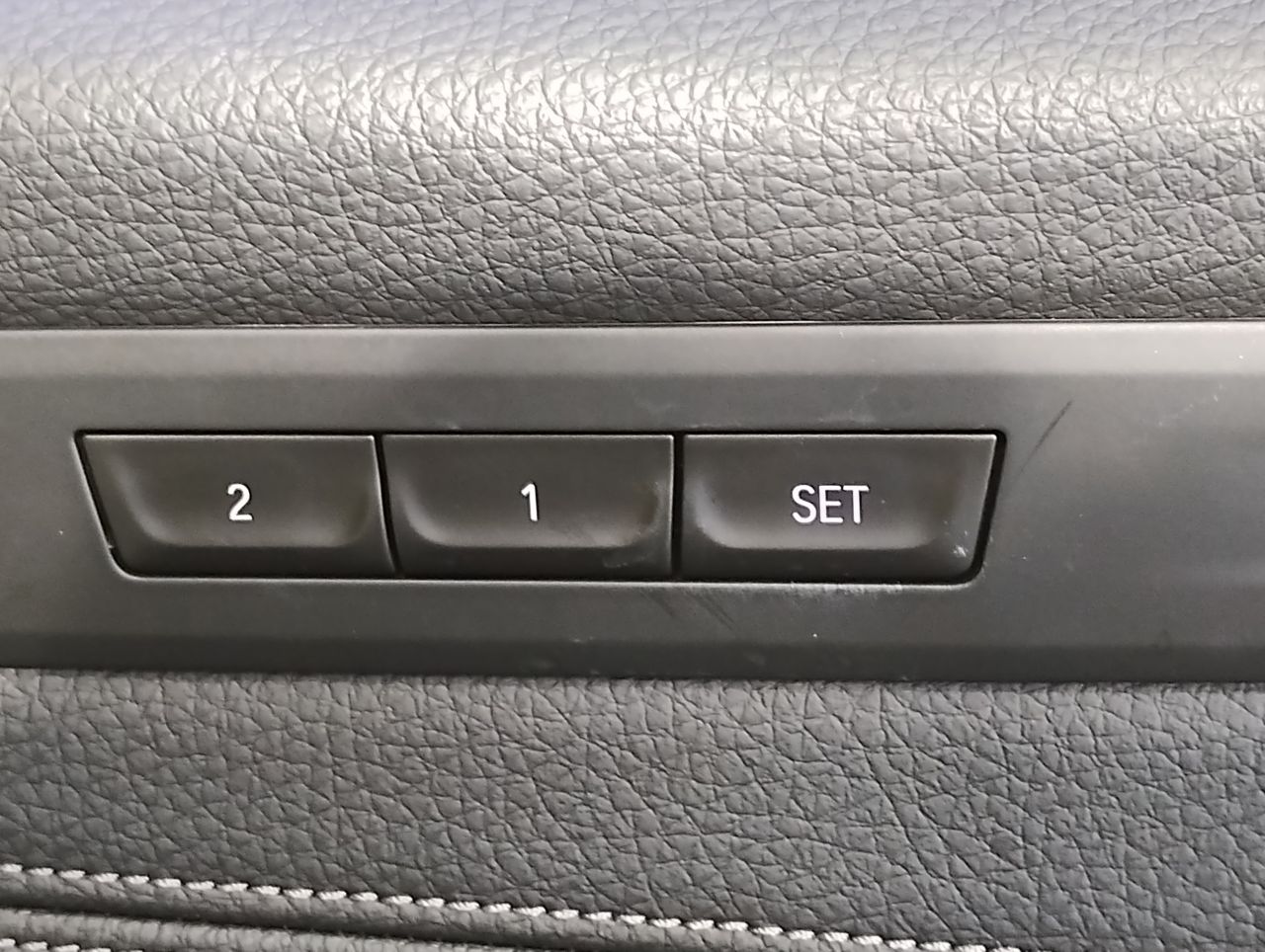 530I