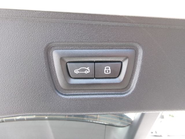 BMW i5 eDrive40 M Sport RHD