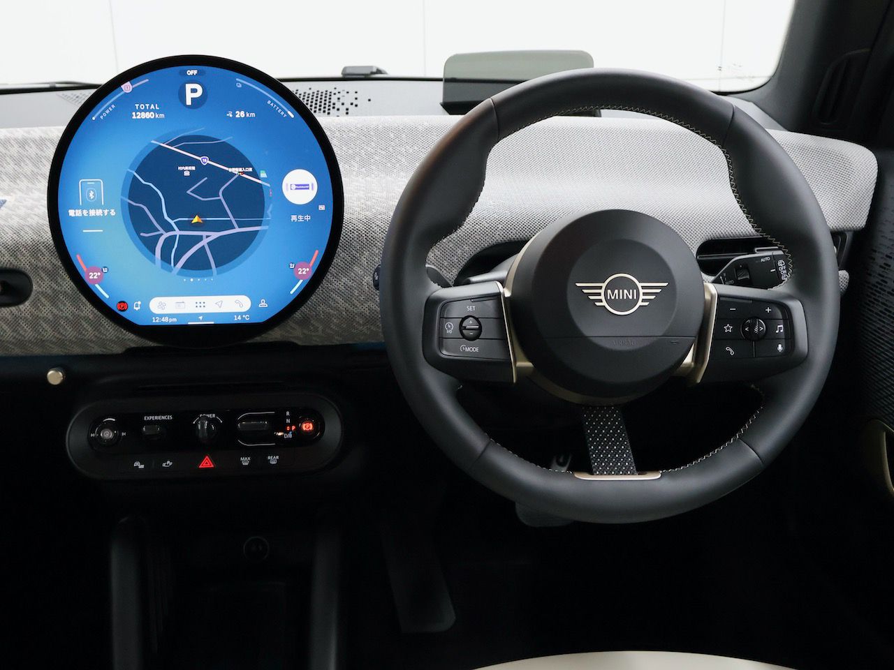 J01 MINI Cooper SE
