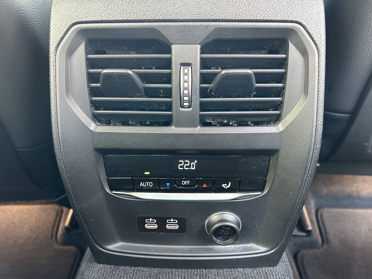 G20 320d xDrive RHD Saloon