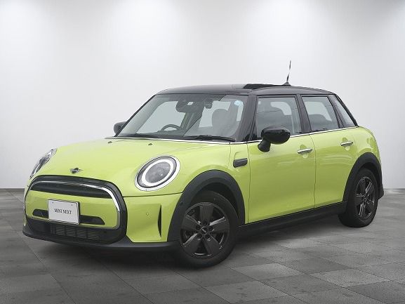 MINI COOPER D 5 DOOR.