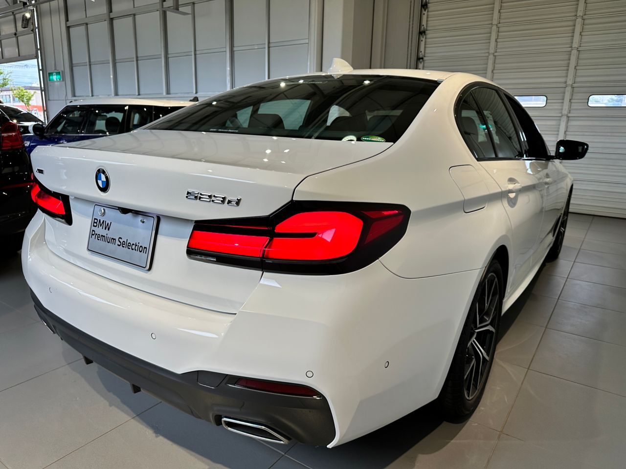 520d xDrive Sedan RHD