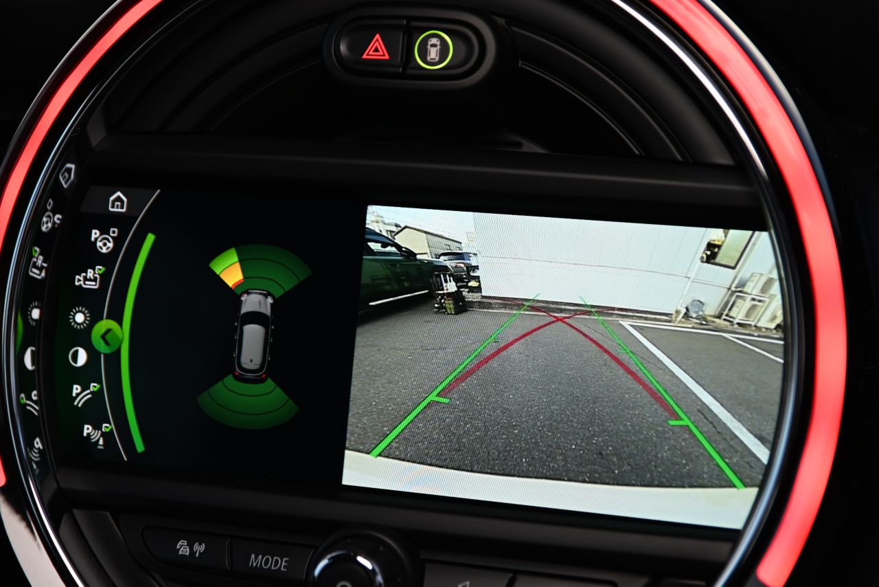 F55 MINI Cooper 5-Door Hatch LCI