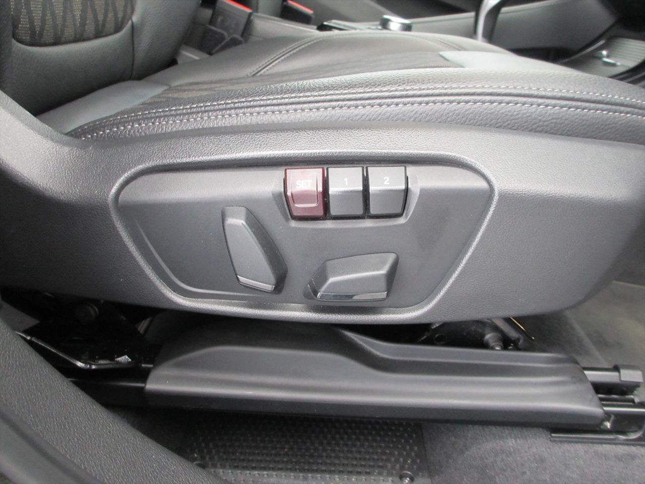 F48 X1 xDrive18d B47 2.0d LCI