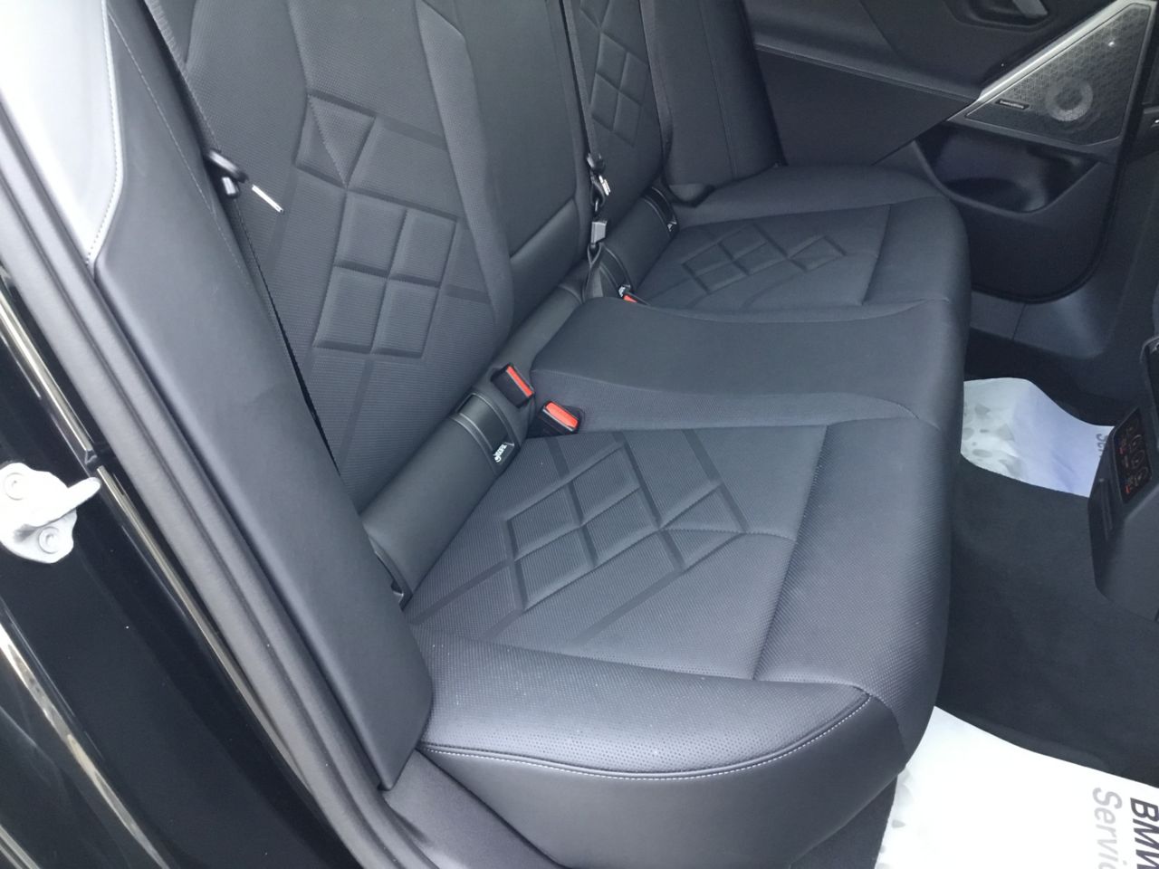 BMW i5 eDrive40 Sedan RHD